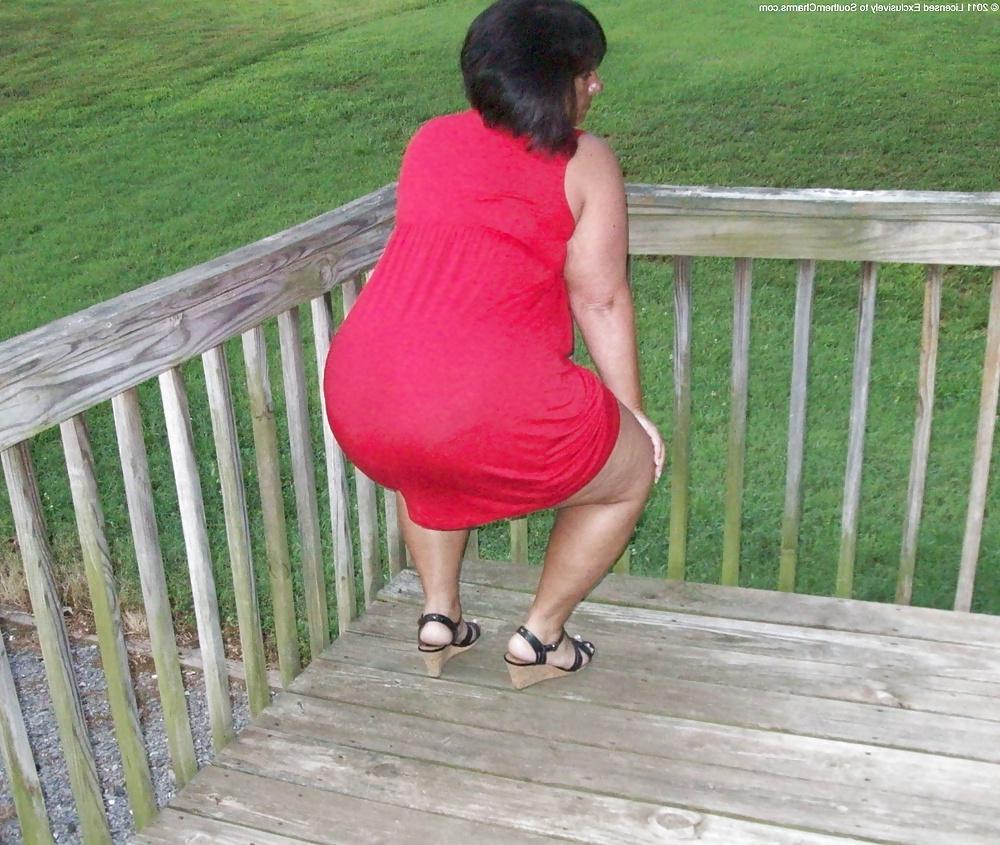 25P Tanned mature bbw