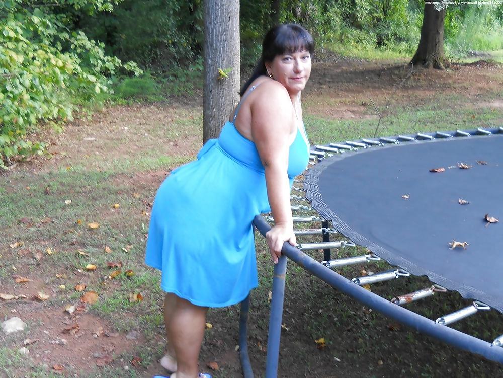 25P Tanned mature bbw
