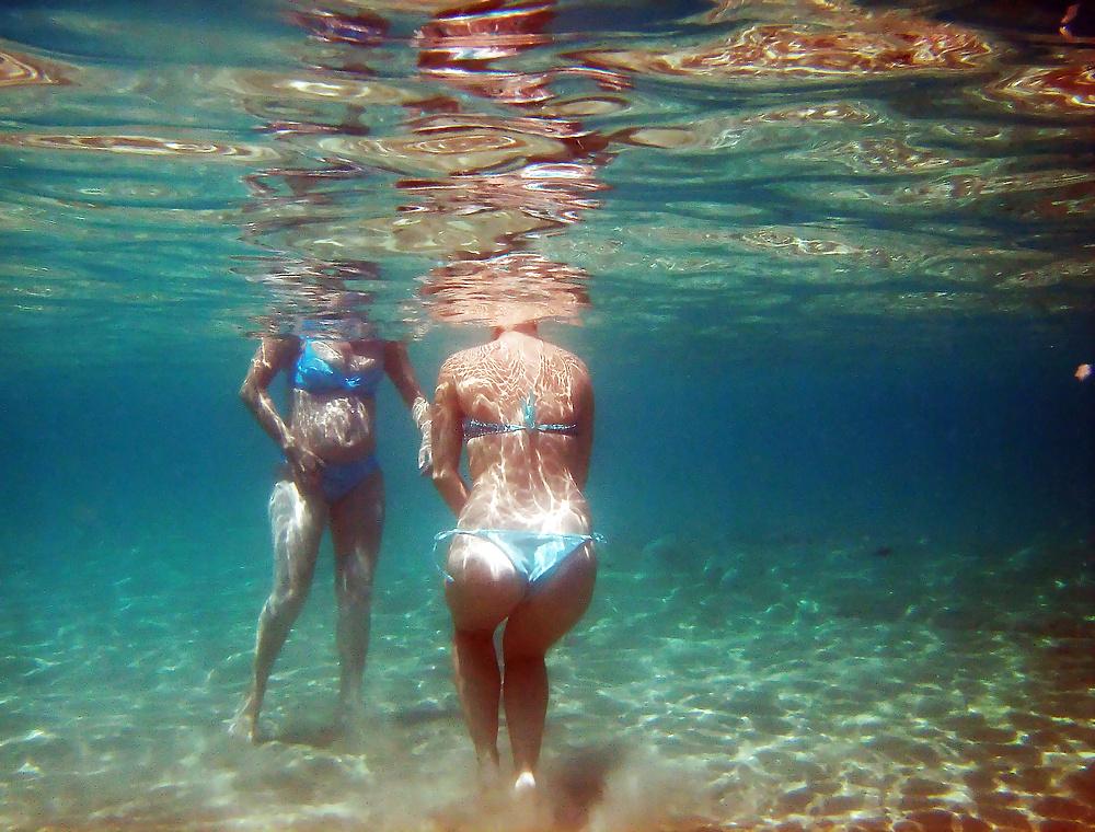 25P Underwater bikini