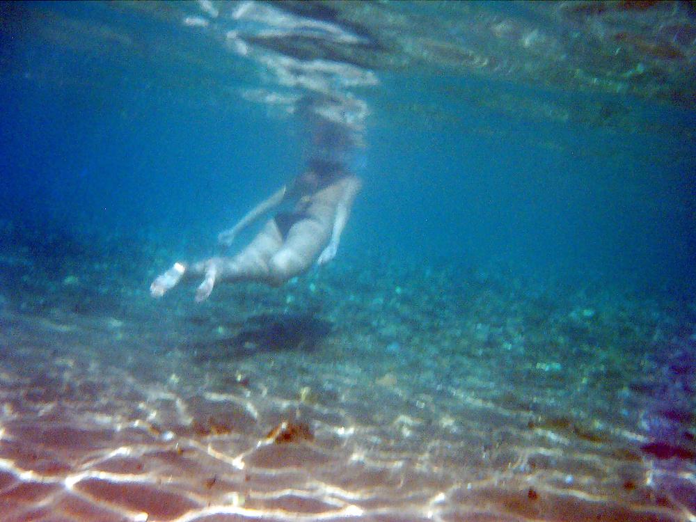 25P Underwater bikini