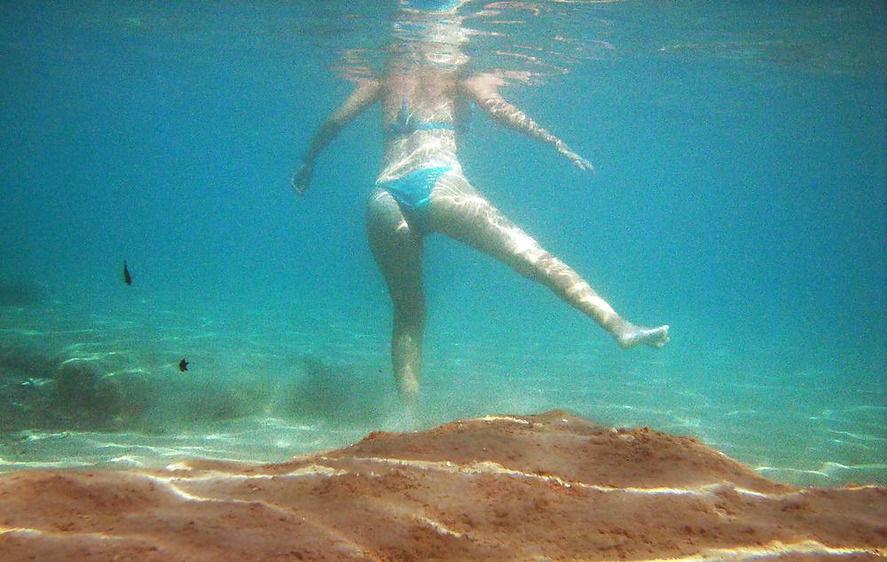 25P Underwater bikini