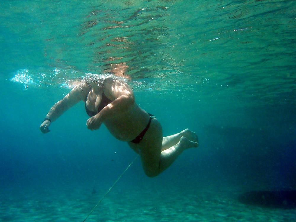 25P Underwater bikini