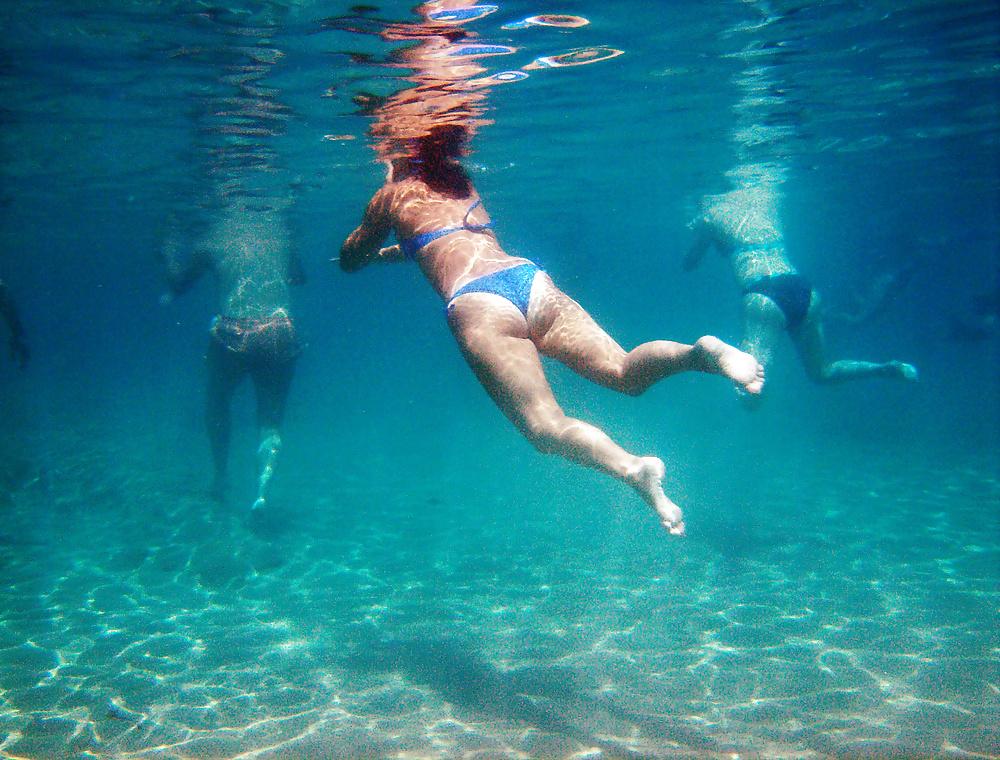 25P Underwater bikini