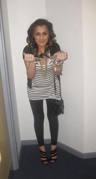 25P Uk british indian paki bengali slut in heels for degrading