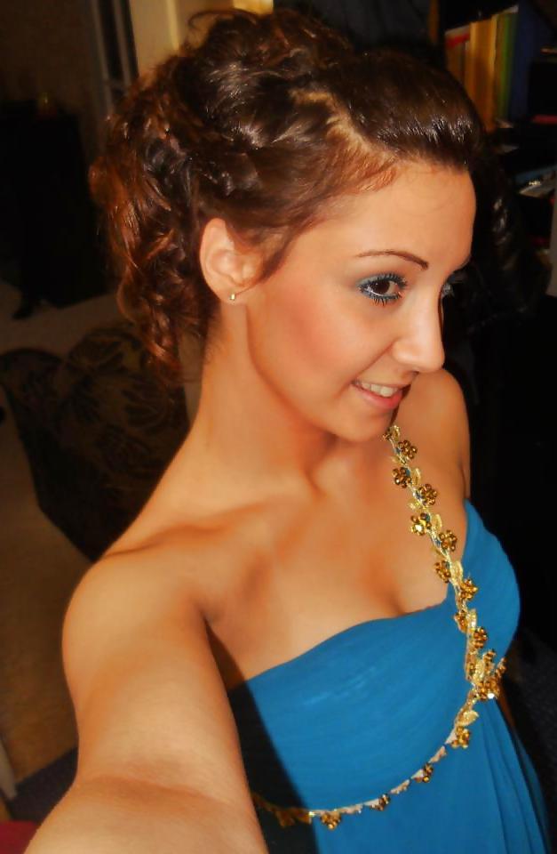 19P Cute turkish girl! How would you fuck her?