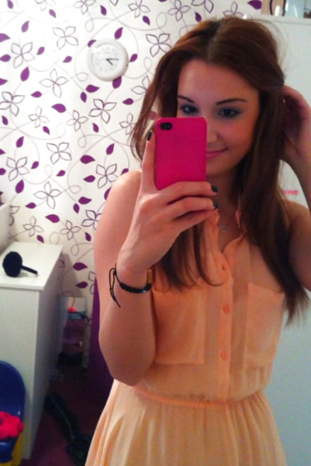 19P Cute turkish girl! How would you fuck her?