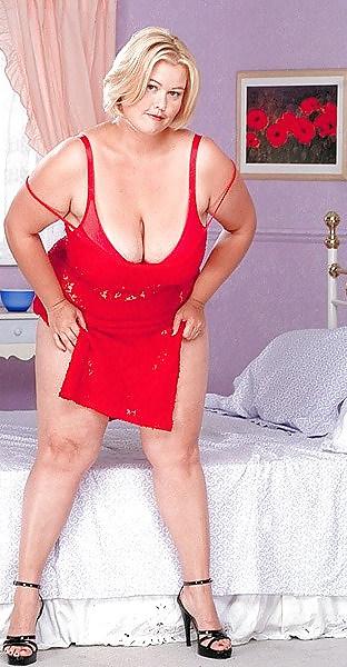 11P Blonde bbw loulou