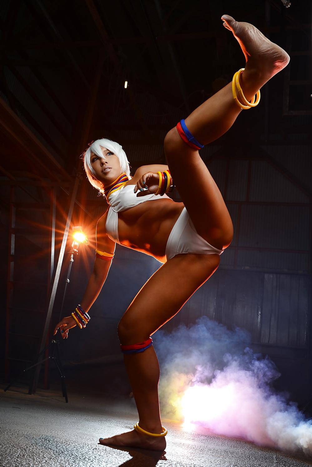 25P Dancing Elena