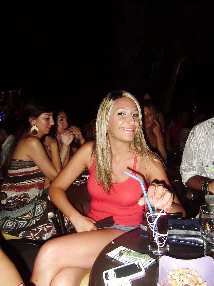 25P Turkish Girls