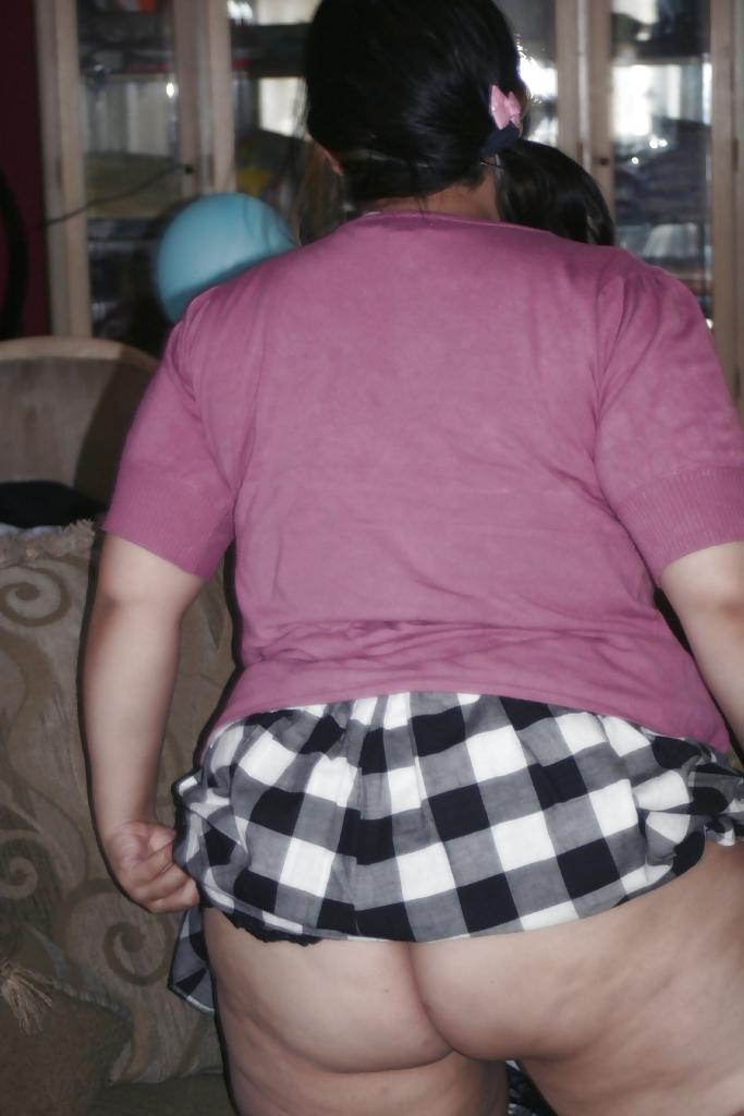 25P Mexican BBW teen with big ass.