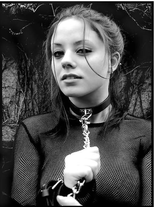 25P So Gothic So Be )o(