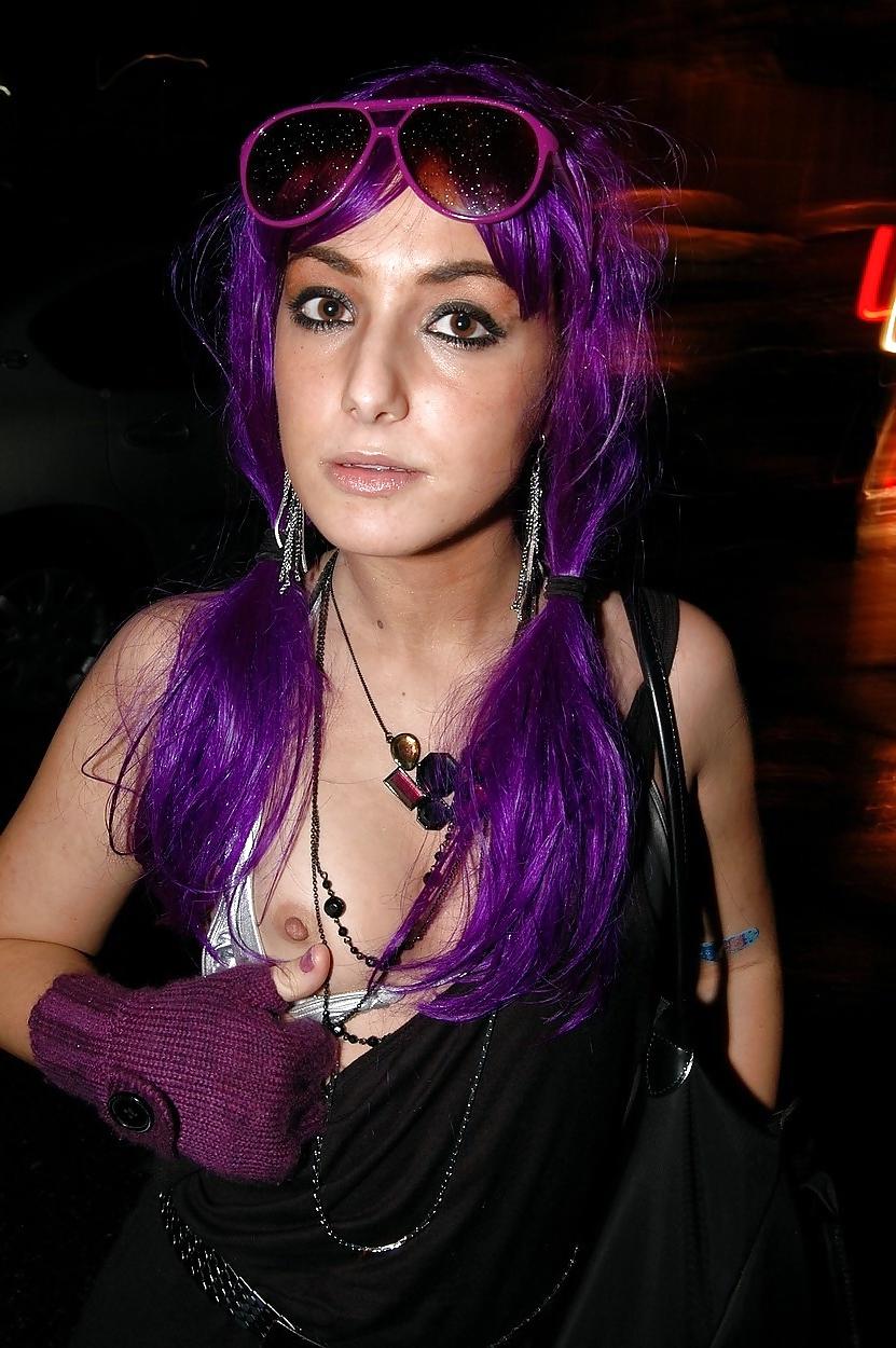 25P Gothic and Magical )o(