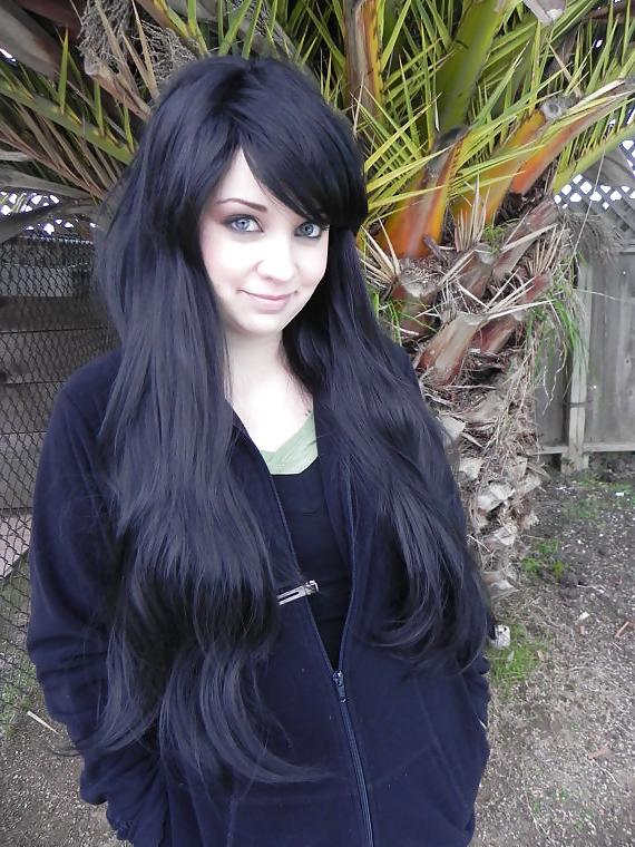 25P Beautiful long hair