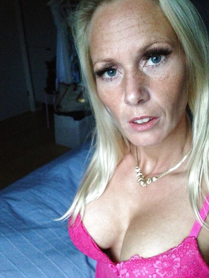 21P Danish Cira Selfies -more pics in my galleries-