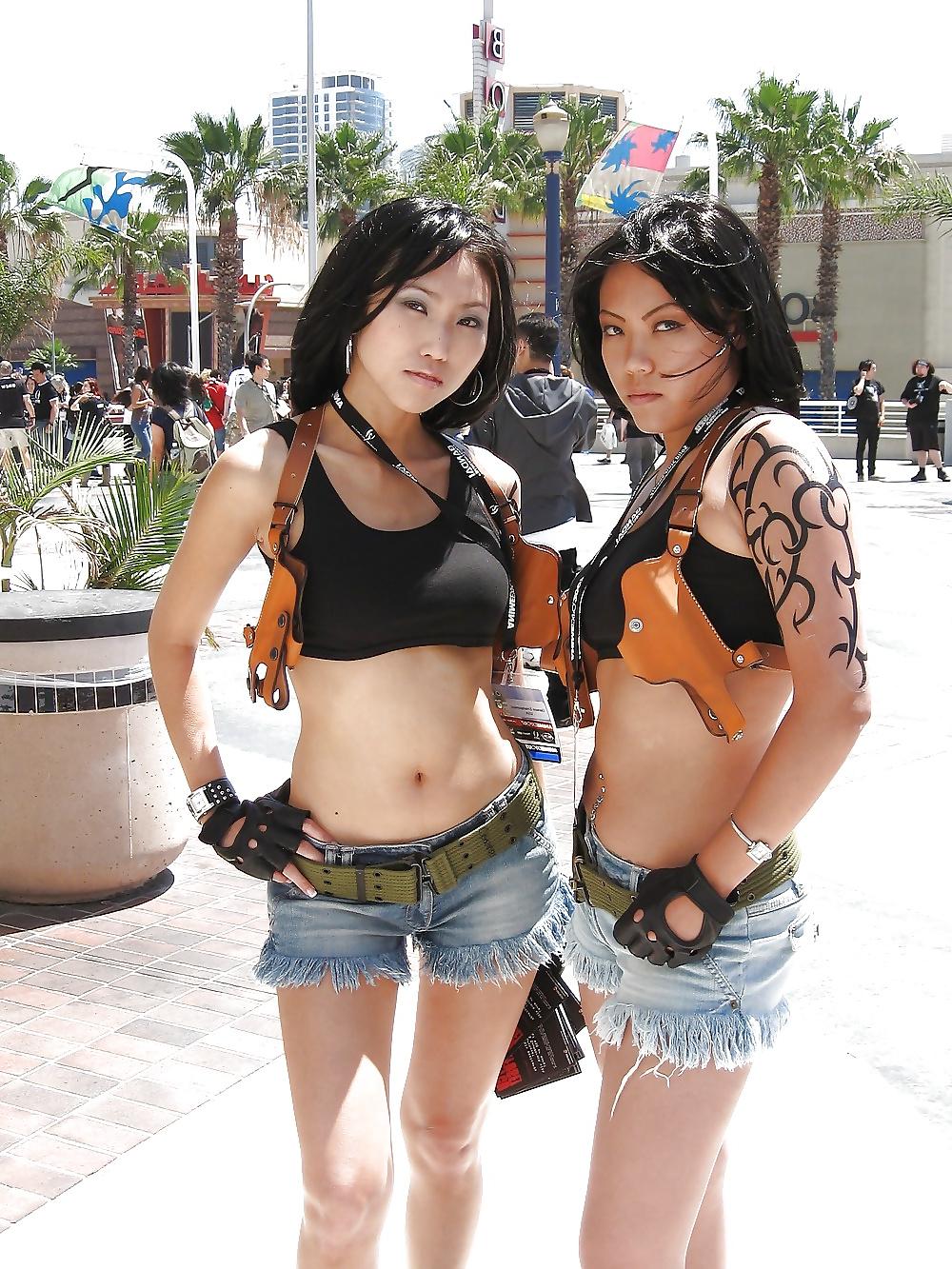 25P Asian Girls and Ladyboys 4