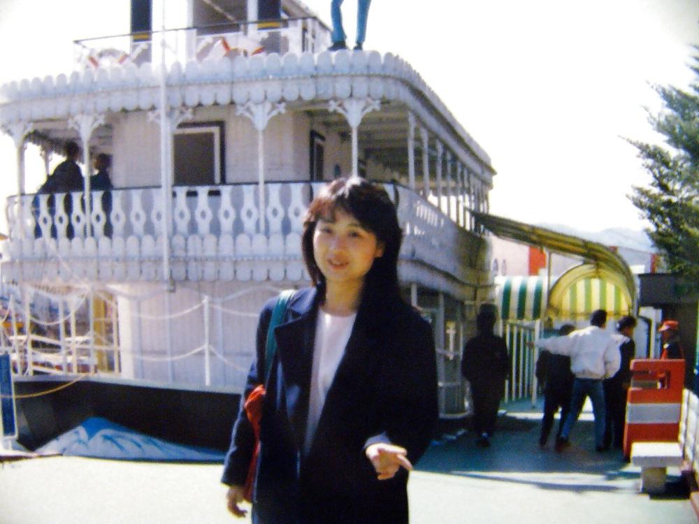 25P Asian woman 8 young