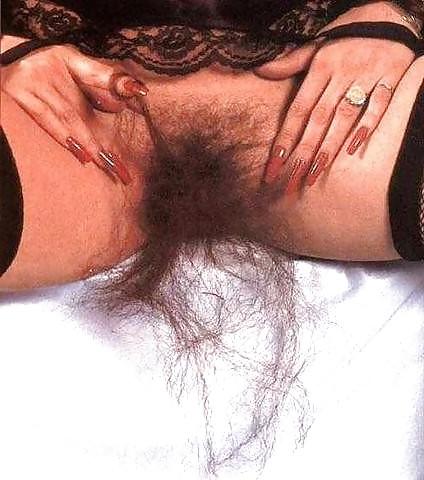 7P Classic - Worlds Longest Pubic Hair