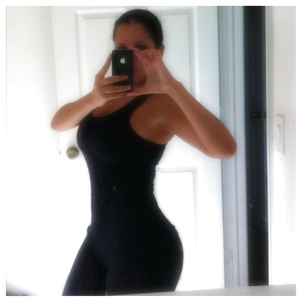 25P Busty Turkish Babe