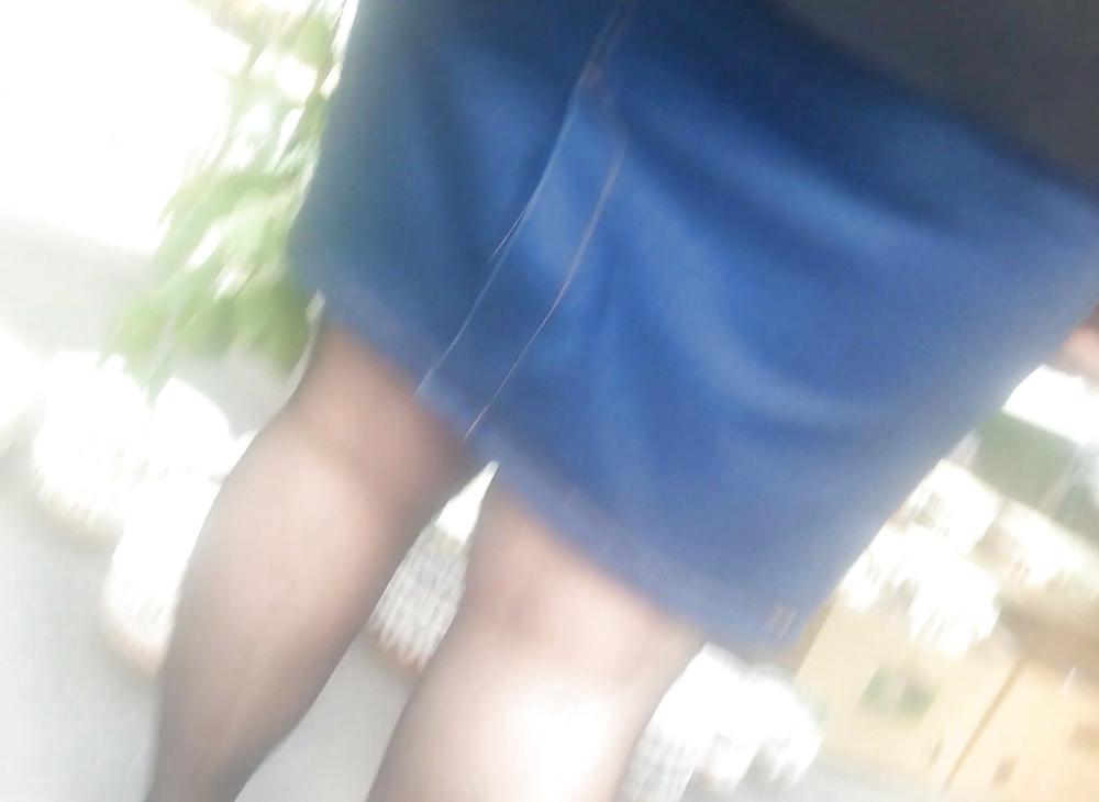 11P Spy mature feet romanian