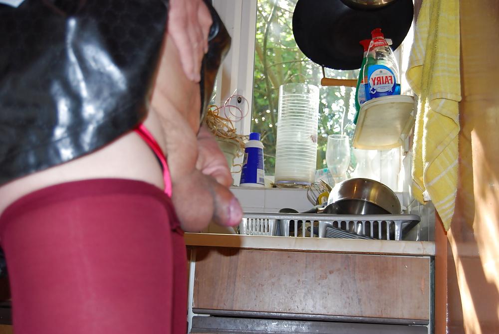13P Cd maid in the kitchen