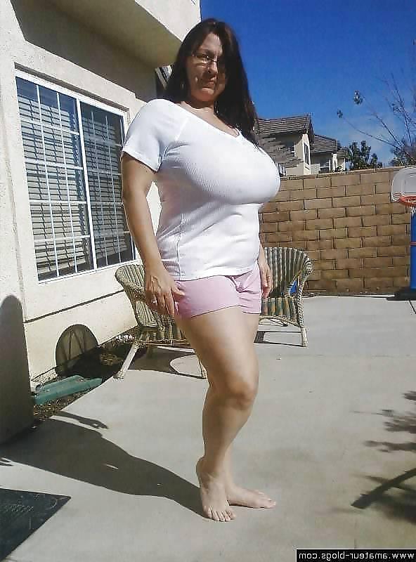 16P BBW and Mature 23 by Searcher1957