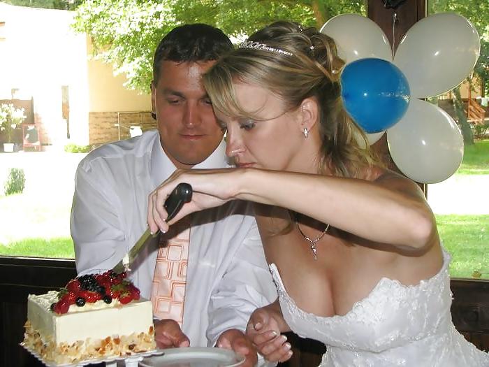 25P Bridal Cleavage and Downblouse
