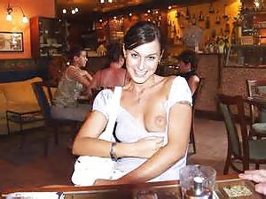 8P Flashing in public