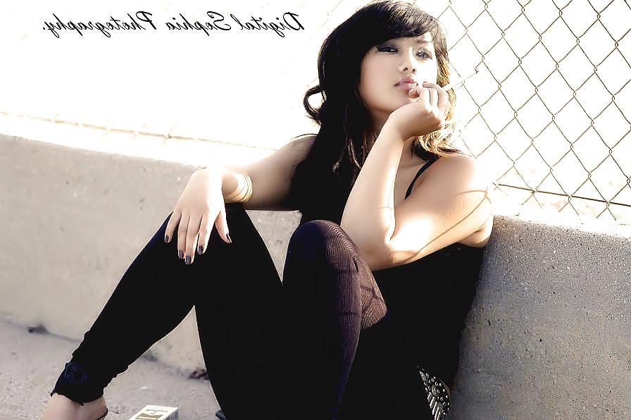 25P smoking fetish asian - rauchende asiatische schoenheiten