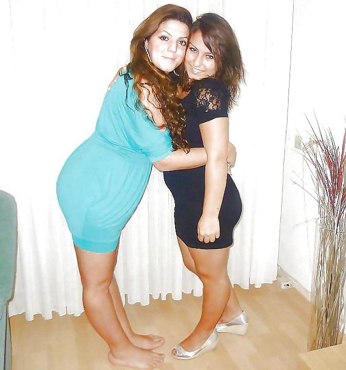 25P My Arab-Turkish Wife with Friends