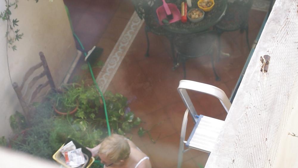 21P Mature busty neighbor