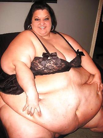 21P Big ass sexy SSBBW & BBW big belly's!