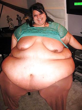 21P Big ass sexy SSBBW & BBW big belly's!