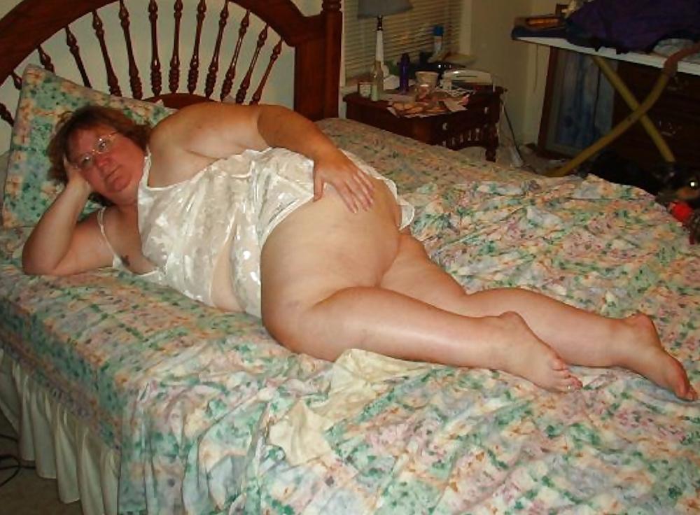 25P Grannies BBW Matures #69