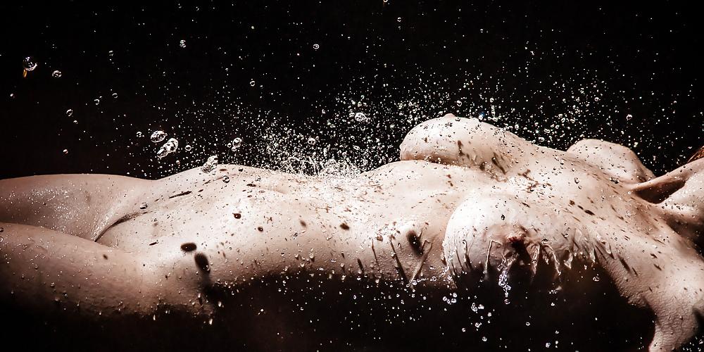 16P Amazing danish water splashing