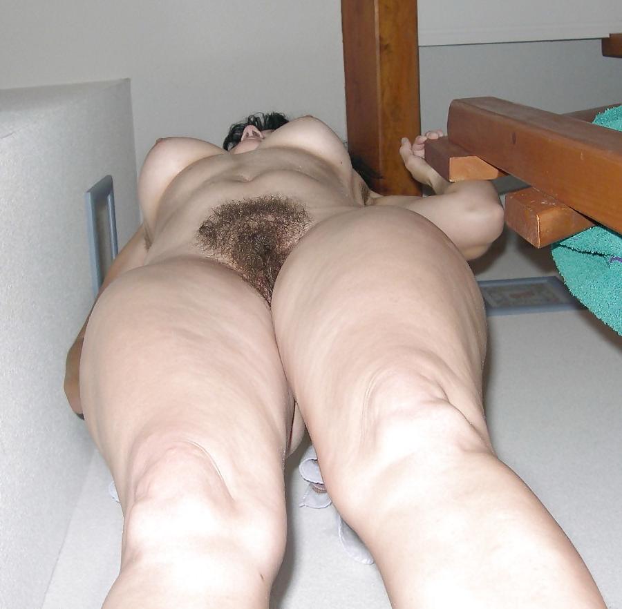 24P Pubic hair