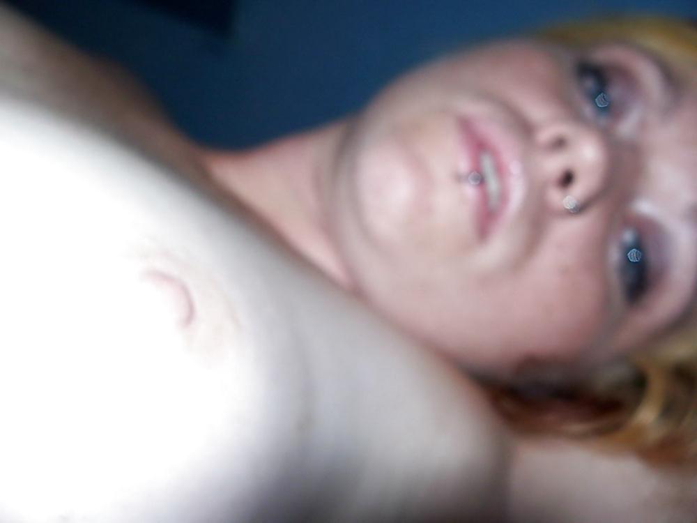 25P Marie Redhead girl Posing Classic