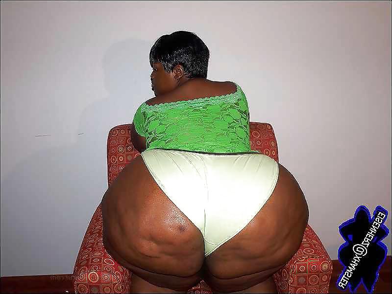 25P Thick black chocolate big booty 4