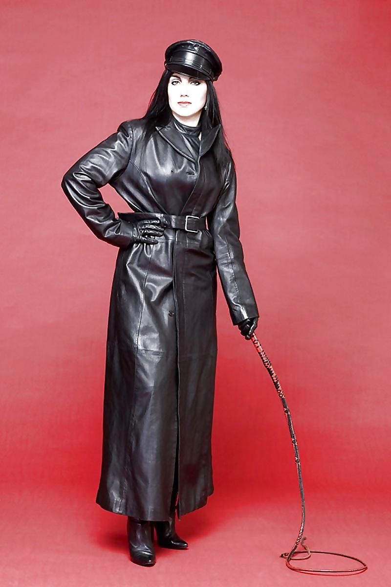 23P Femdom