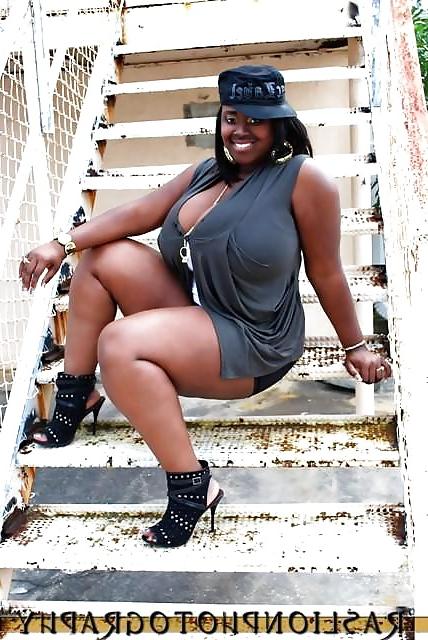 25P Extreme Macromastia Black Boobs 3