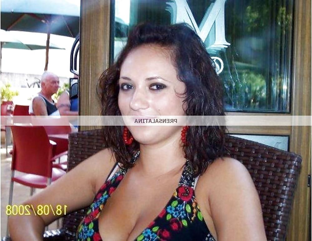 13P Turkish woman: Ozge