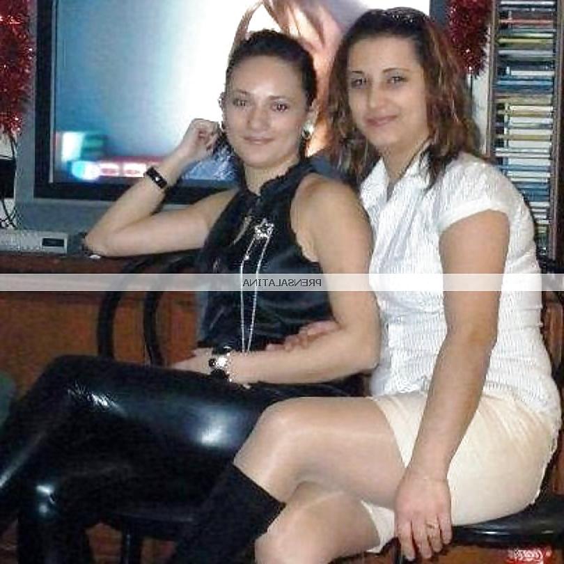 13P Turkish woman: Ozge