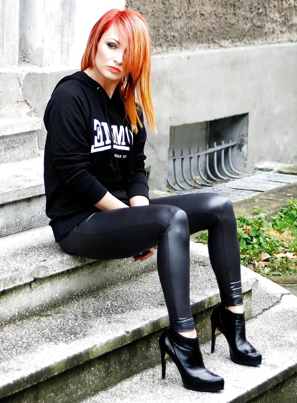 25P Haute Couture Fetish 