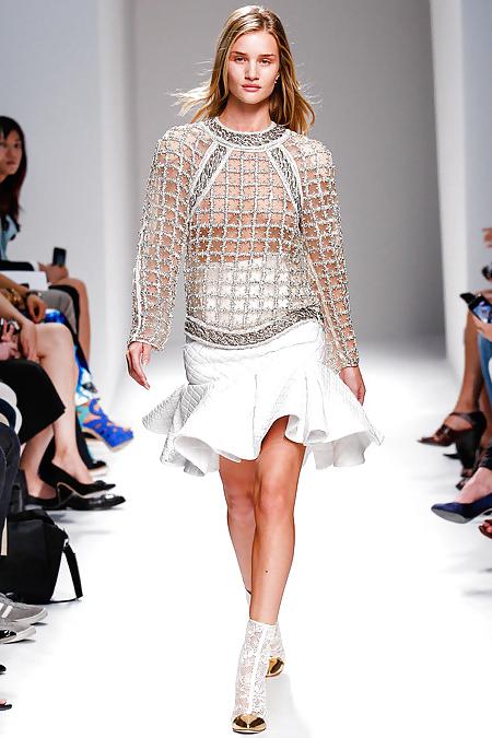 25P Haute Couture Fetish 