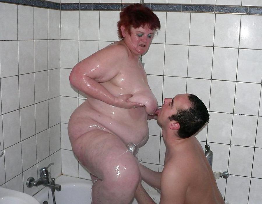 12P Wanna shower with this big granny too
