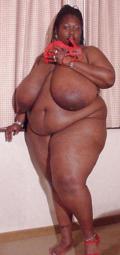 25P Hot black girls 9
