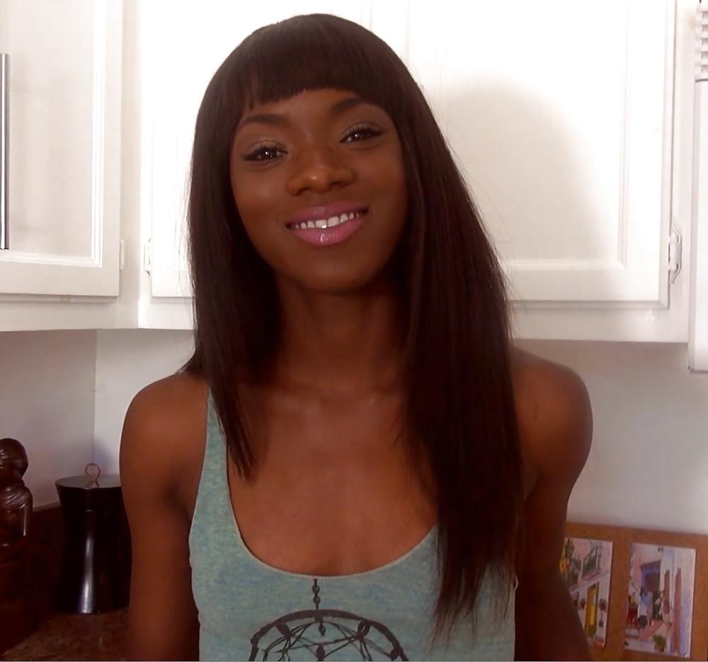 25P Ana Foxx - kitchen spread