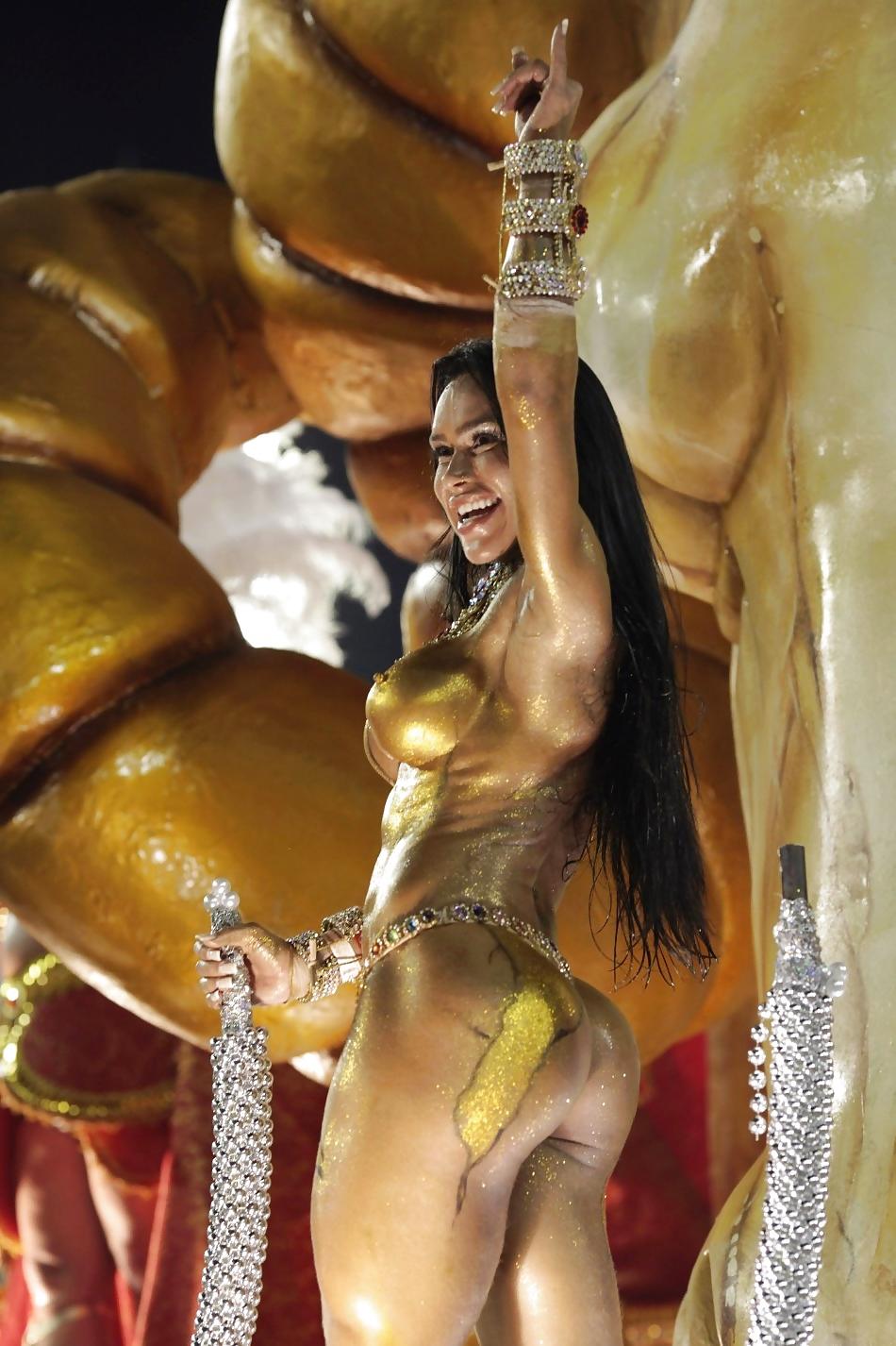 25P Carnivals colors: Sexy Dancing Rainhas