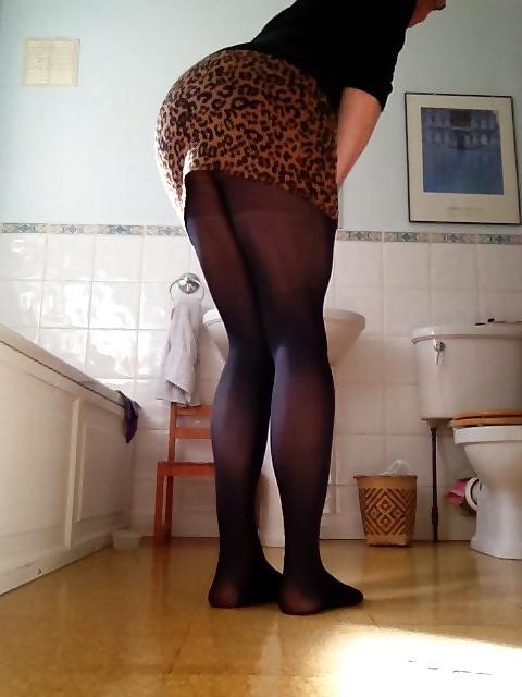 8P Slut trying to look classy