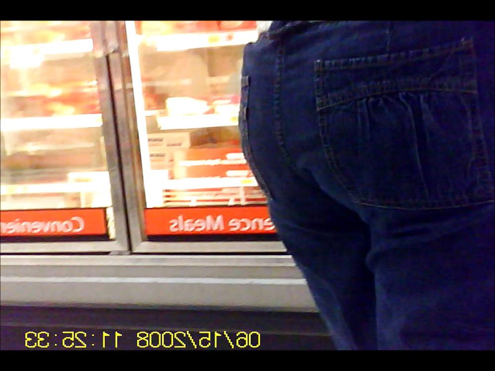 6P Black MILF Nice Rack and Ass