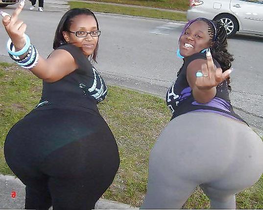 25P BBW 4 big butts